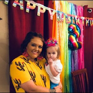 Meet your Posher, Emily